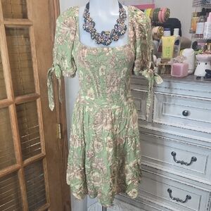 NWOT Agua Bendita Green Floral Mini Dress with Puff Sleeves